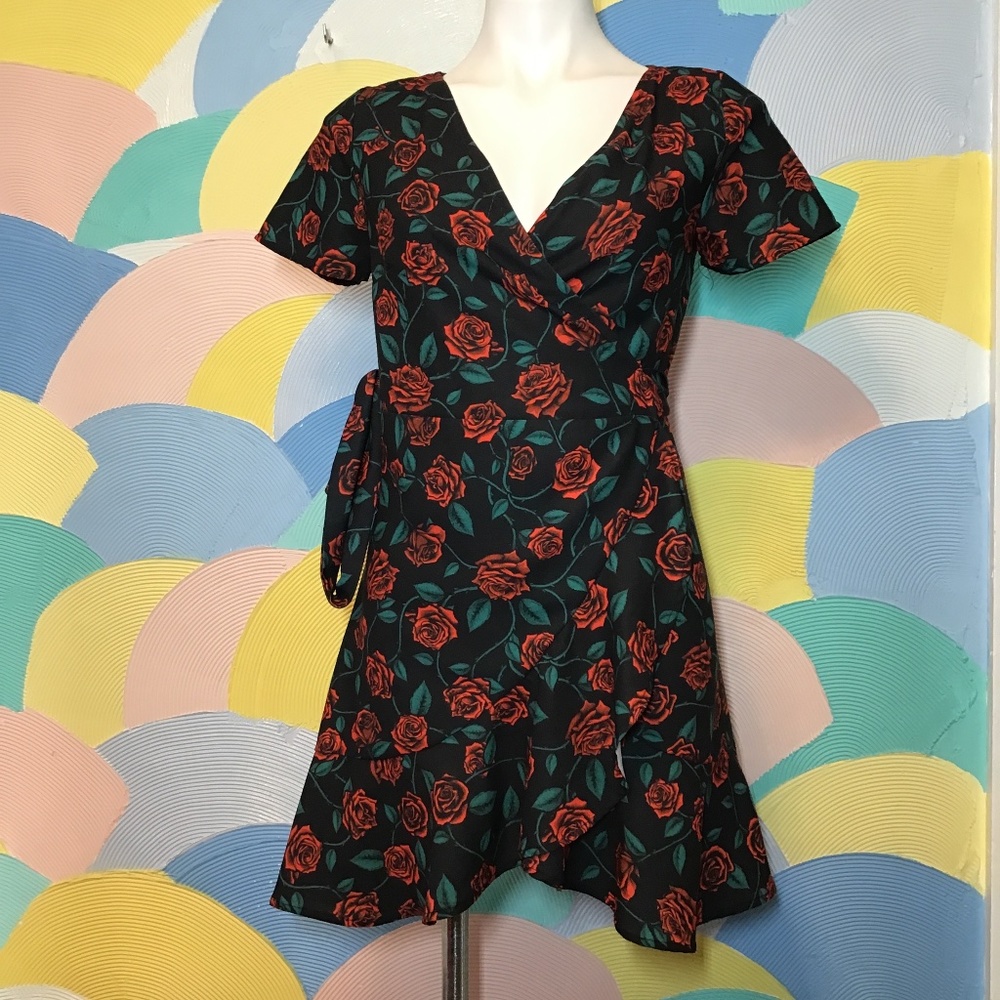 Dolls kill Horoscopez wrap around valentines Rose Dress size S